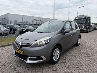 Schadeauto Renault Scenic Clima - Navi 2014/2