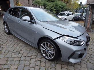 BMW 1-serie 116i M Sport picture 4