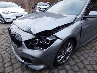 BMW 1-serie 116i M Sport picture 2