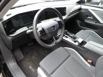 Opel Astra Sports Tourer Business Edition picture 8