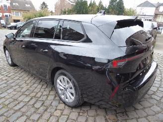 Opel Astra Sports Tourer Business Edition picture 5