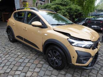 Dacia Sandero Stepway Expression picture 4