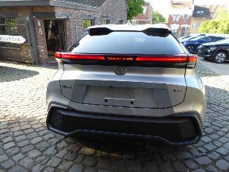 Toyota CH-R Hyb HEV picture 8