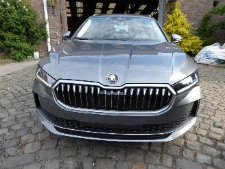 Skoda Superb Combi 1.5 TSI iV 150kW Selection picture 2