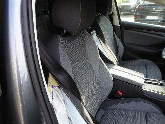 Skoda Superb Combi 1.5 TSI iV 150kW Selection picture 9