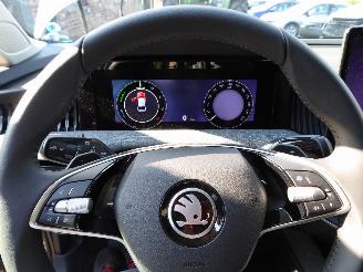 Skoda Superb Combi 1.5 TSI iV 150kW Selection picture 23