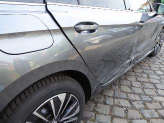 Skoda Superb Combi 1.5 TSI iV 150kW Selection picture 7