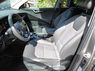 Kia Niro 1.6 GDI Plug-in Hybrid PHEV picture 9