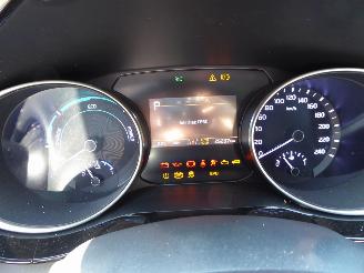 Kia Ceed Sportwagon Hybrid picture 15