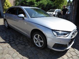 Audi A4 AVANT 35 TFSI 2.0 Hyb picture 4