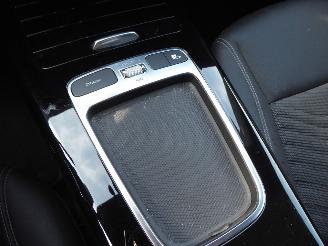 Mercedes A-klasse 250 e Hybrid picture 17