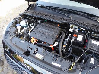 Peugeot 208 e- Active Pack picture 23
