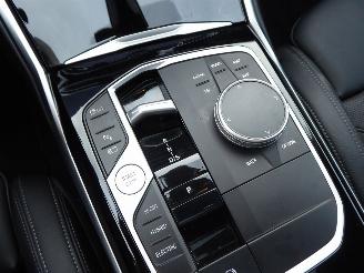 BMW 3-serie 320 e picture 19