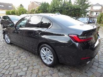 BMW 3-serie 320 e picture 7