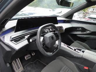 Peugeot 5008 Hybrid 136 GT picture 15