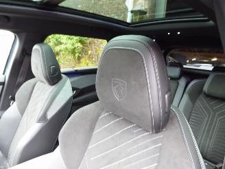 Peugeot 5008 Hybrid 136 GT picture 13