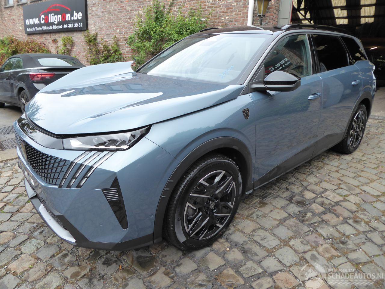 Peugeot 5008 Hybrid 136 GT