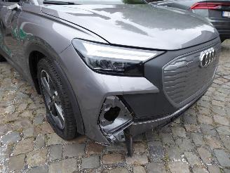 Audi Q4 e-tron 35 e-tron S Line picture 4