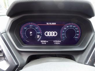 Audi Q4 e-tron 35 e-tron S Line picture 14