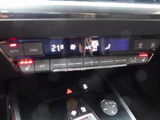 Audi Q4 e-tron 35 e-tron S Line picture 22