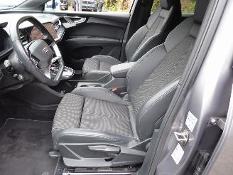 Audi Q4 e-tron 35 e-tron S Line picture 9