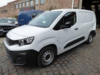 Auto incidentate Peugeot Partner Premium L2 2023/3