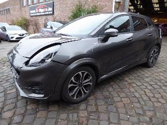 krockskadad bil auto Ford Puma ST-Line Design 2021/11