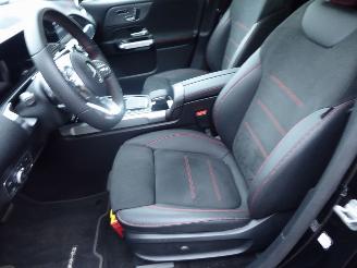 Mercedes EQB 300 4Matic AMG Line picture 13