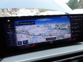 BMW 3-serie 320e Hyb picture 20