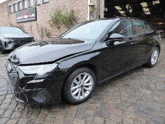 krockskadad bil auto Audi A3 Sportback 30 TFSI Advanced 2023/7