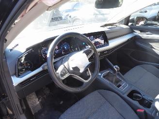 Volkswagen Golf  picture 10