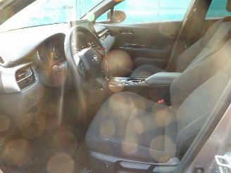 Toyota CH-R Hybrid picture 14