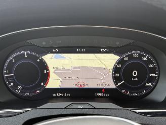 Volkswagen Passat 1.6 TDI R-Line Pano Virtual Cockpit EURO-6 picture 10