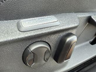 Volkswagen Passat 1.6 TDI R-Line Pano Virtual Cockpit EURO-6 picture 9