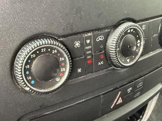 Mercedes Sprinter 2.2 CDI 316 Airco L2-H2 3-PERS picture 10