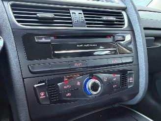 Audi A4 Avant 2.0 TDI Xenon Navi EURO-6 picture 10