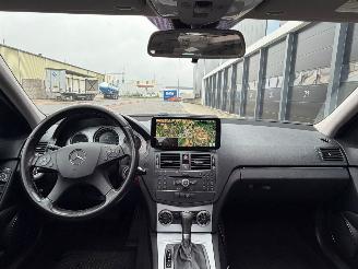 Mercedes C-klasse C200 CDI picture 7