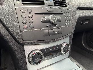 Mercedes C-klasse C200 CDI picture 11