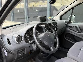 Peugeot Partner 1.6 e-HDI Navi Clima AUTOMAAT *MARGE* picture 8