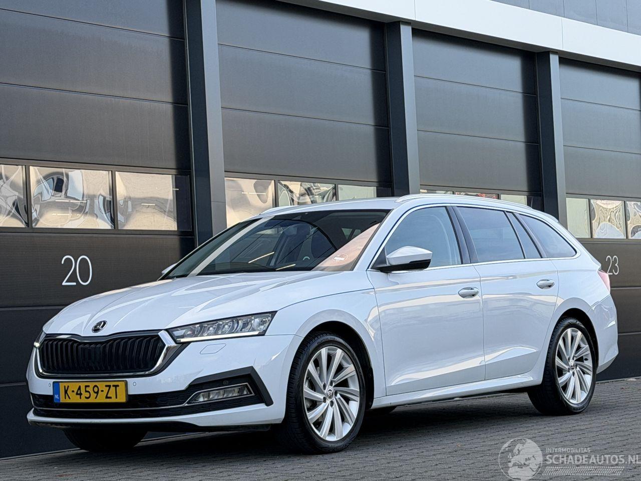 Skoda Octavia 1.0 e-TSI Virtual Cockpit Clima PDC