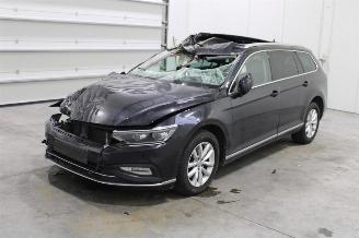 Coche siniestrado Volkswagen Passat  2019/9
