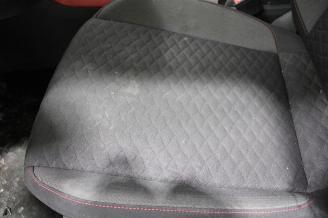 Volkswagen Golf  picture 18