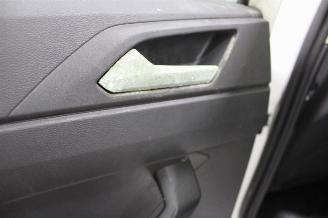 Volkswagen Golf  picture 21