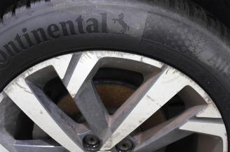 Volkswagen Golf  picture 23