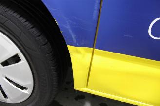 Volkswagen Transporter T6 picture 8