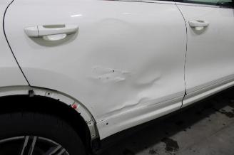 Porsche Cayenne  picture 8