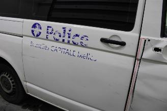 Volkswagen Transporter T6 Kombi picture 8