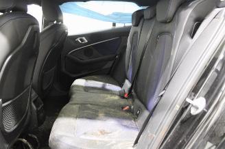 BMW 1-serie 118 picture 11