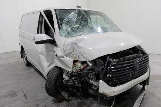 Volkswagen Transporter T6 picture 2