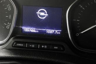 Opel Vivaro  picture 11